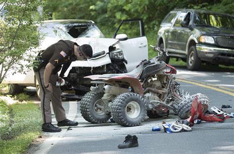 Worker dies in ATV accident in Maplewood park